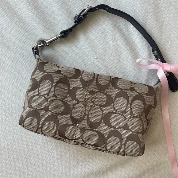 𝘊𝘰𝘢𝘤𝘩 𝘮𝘪𝘯𝘪🎀 - Picture 5 of 6